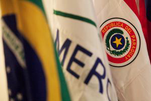 Paraguai elege presidente, governadores, senadores e deputados no domingo