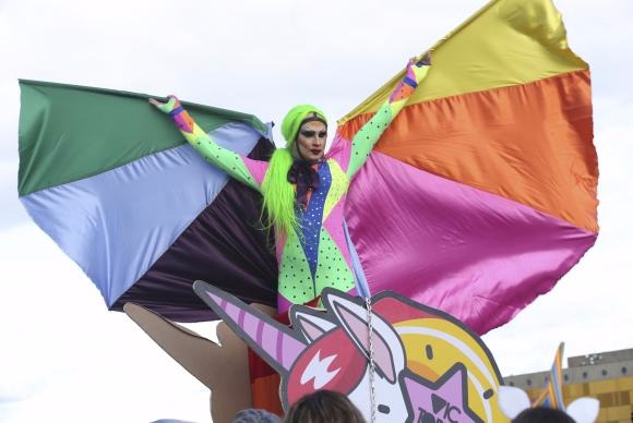 A 20º Parada do Orgulho LGBT de Brasília leva multidão à Esplanada dos MinistériosAntonio Cruz/Agência Brasil