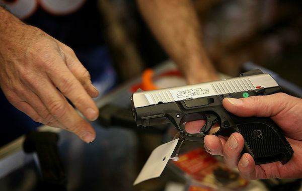 Conselho de Segurança da ONU aprova resolução sobre armas de pequeno porte