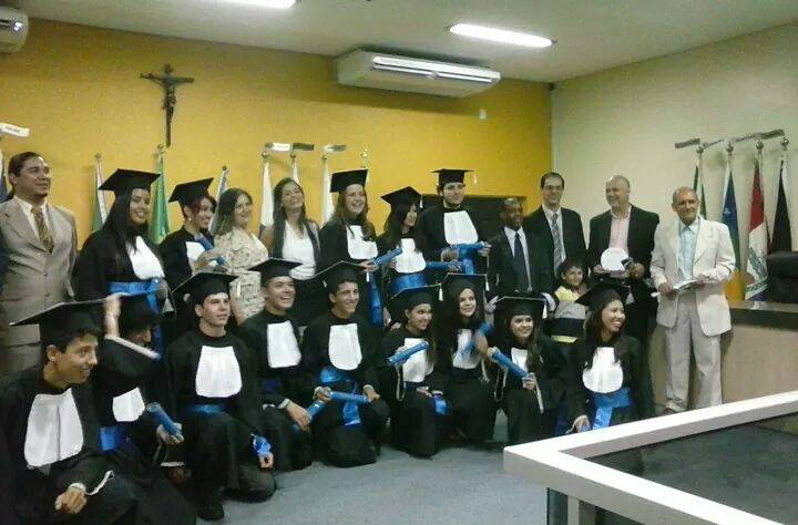 Colaçao de grau do curso técnico em informatica e do ensino médio regular.