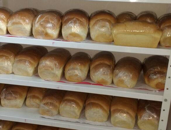 Os 10 sócios juntos produzem pão caseiro, pão caseirinho, cucas, bolos e biscoitos / Foto: Moreira Produções