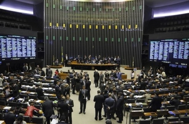 Temer vai suspender intervenção no RJ para votação da reforma da Previdência Plenário da Câmara dos Deputados (Foto: Agência Câmara)
