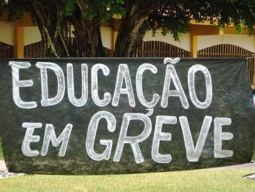 Greve dos professores das universidade federais já atinge 48 instituições Greve dos professores das universidade federais já atinge 48 instituições