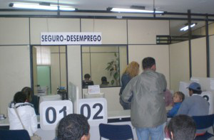 Seguro-desemprego requerido pela 3ª vez ficará condicionado a curso de formação
