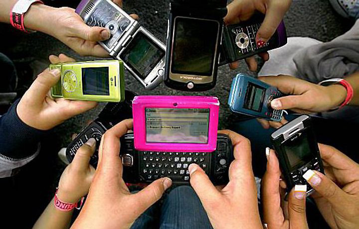 Brasil já tem mais de 250 milhões de linhas de celulares Brasil já tem mais de 250 milhões de linhas de celulares