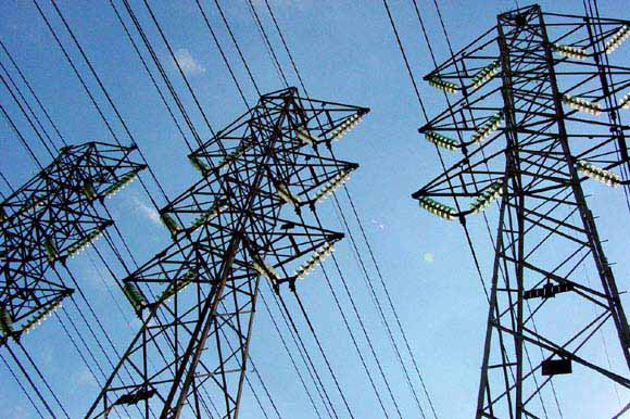Consumidores atendidos por cinco distribuidoras terão aumento na conta de luz