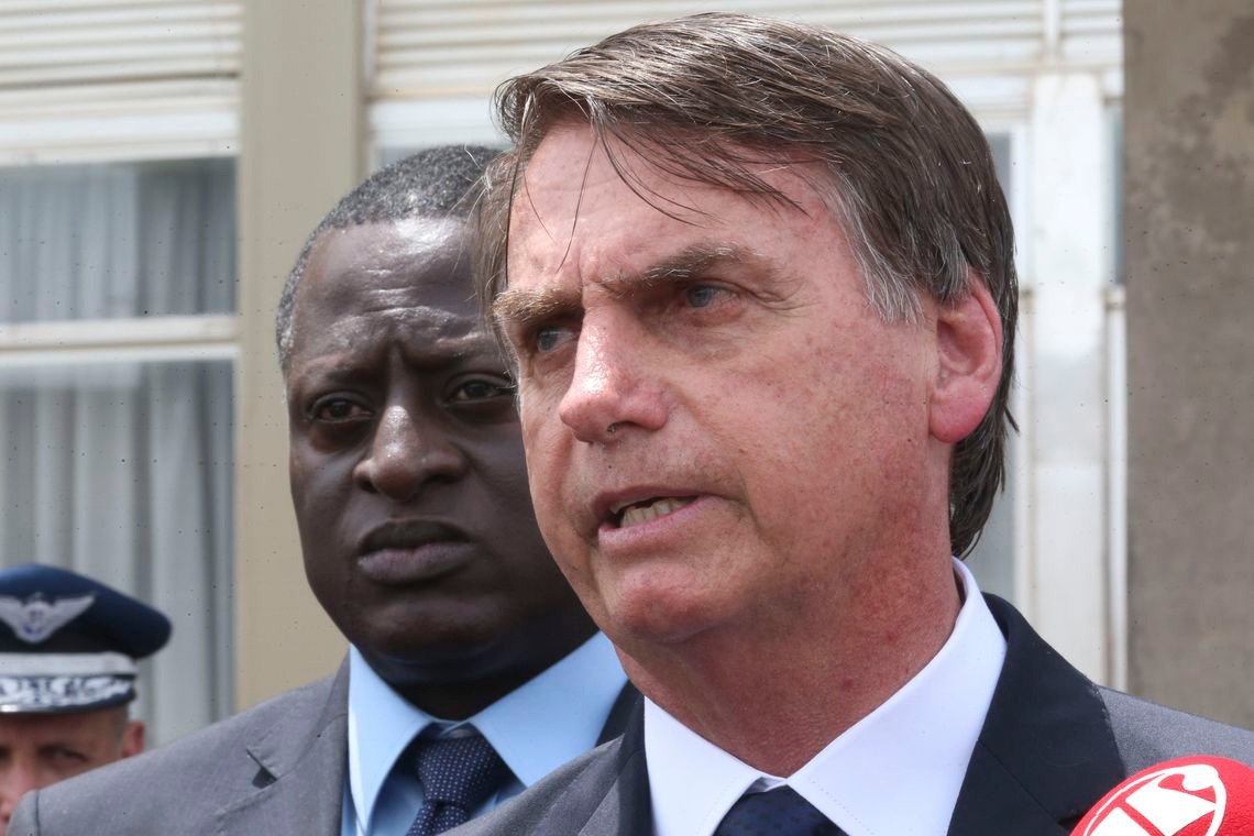 Bolsonaro diz que caixa-preta de órgãos federais começou a ser aberta