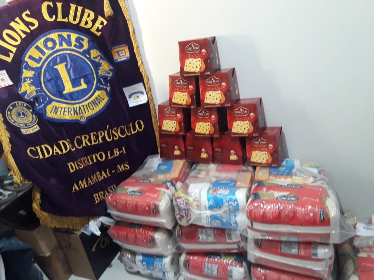 Cestas entregues pelo Clube de Serviço / Foto: Divulgação