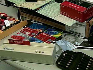 Quadrilha de clonagem de cartões atuava em JoãoPessoa e no Recife (Foto: Reprodução/TV Globo)