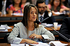 Projeto obriga envio de torpedos com informações de utilidade pública Projeto obriga envio de torpedos com informações de utilidade pública