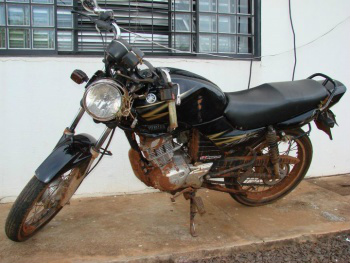 Moto usada pelos pistoleiros durante tntativa de homicídio. Foto: Divulgação.