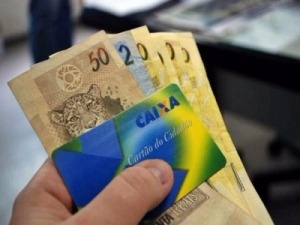 Trabalhador tem até sexta-feira (30) para sacar o PIS/Pasep Trabalhador tem até sexta-feira (30) para sacar o PIS/Pasep / Foto: Divulgação