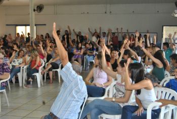 Paralisação foi aprovada por unaminidade entre os presentes.Foto: Moreira Produções