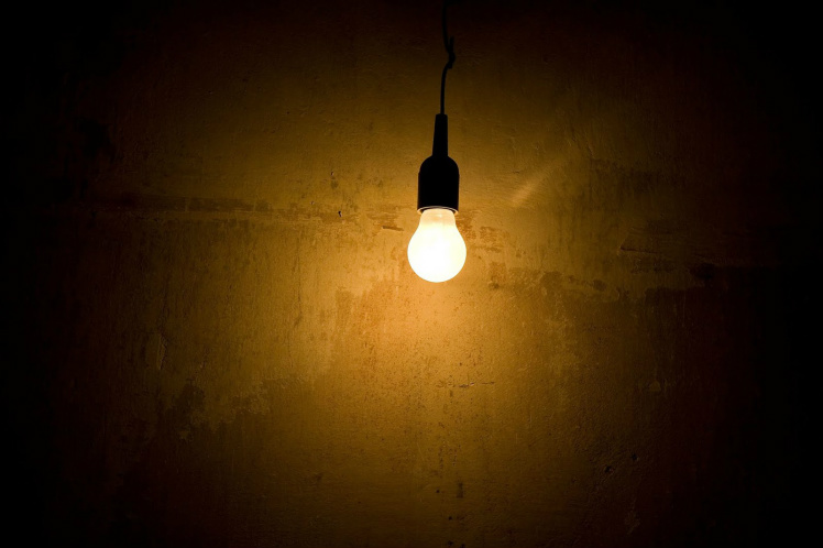 Nova frente vai atuar em defesa da redução da conta de luz Nova frente vai atuar em defesa da redução da conta de luz