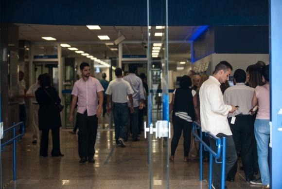 Quem não fizer a comprovação no tempo previsto poderá ter o pagamento bloqueadoArquivo/Agência Brasil