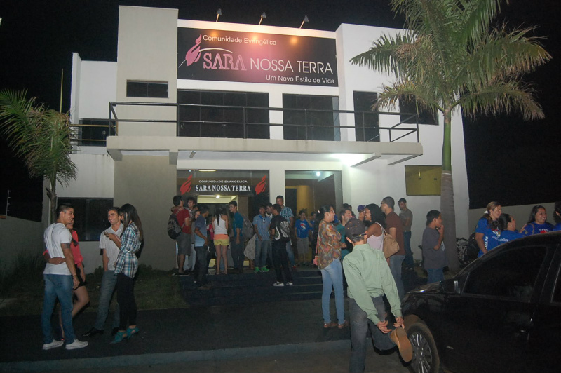 Igreja Sara Nossa Terra de Amambai uniu duas nações em culto Sara Nossa Terra de Amambai