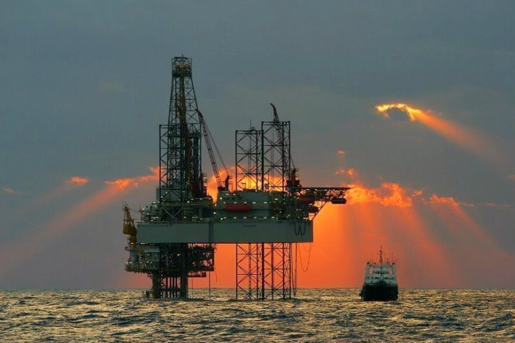 Brasil eleva em 52% quantidade de petróleo exportado em 2015
