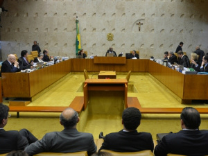Novo julgamento do mensalão pode ficar para 2014 se for aprovado pelo STF Plenário do Supremo Tribunal Federal (STF)