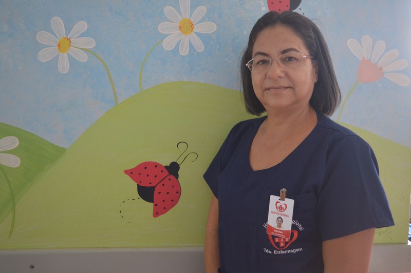 Joana é técnica em enfermagem e pretende viajar em 2020 / Foto: Moreira Produções