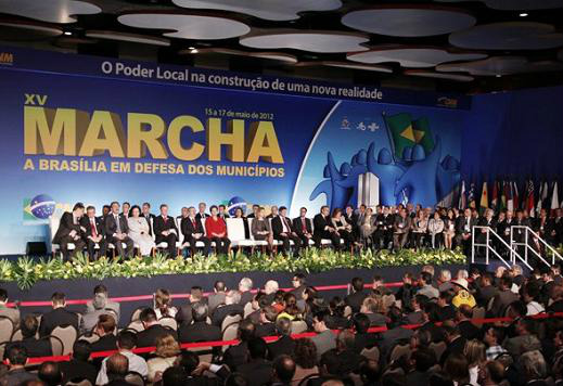 Mais de 40 prefeitos de MS vão a Brasília em busca de recursos; Amambai também