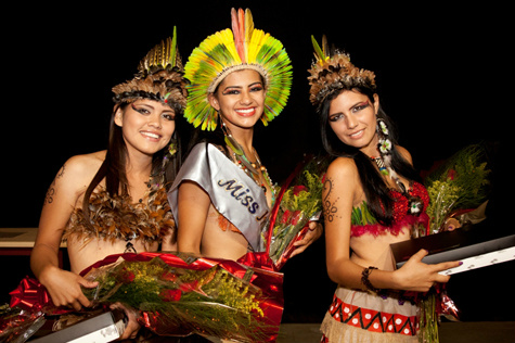 Dourados elege Miss e Mister Indígena neste Dia do Índio