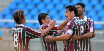 Fluminense vence Nova Iguaçu Time do Fluminense comemora gol de Fred na vitória por 1 a 0 sobre o Nova Iguaçu.
