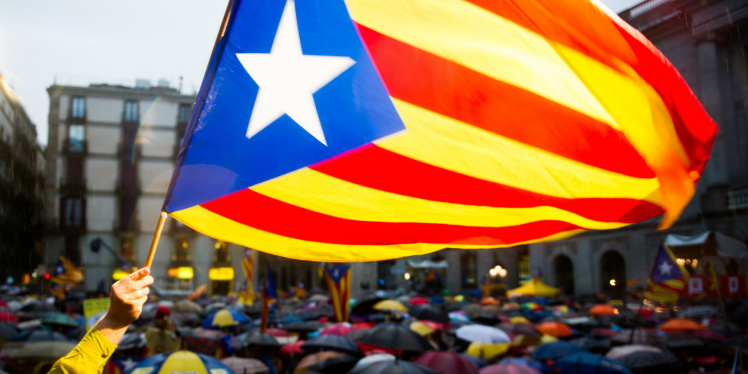 Governo espanhol recorre contra aprovação de independência da Catalunha