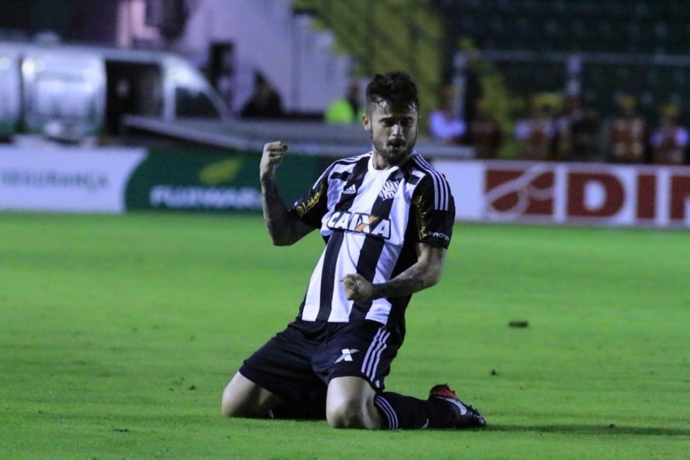 Figueirense derrota o Londrina e dorme fora do Z-4 Foto: Divulgação