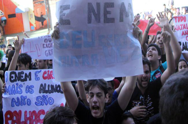 Enem: governo ensaia recuo, mas decide recorrer Enem: governo ensaia recuo, mas decide recorrer