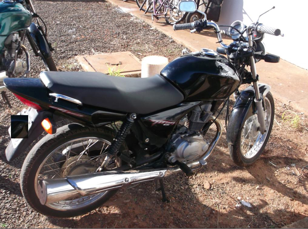 Policiais recuperam moto furtada em Nova Andradina