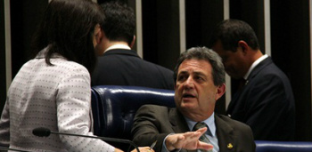 Para o senador a lei representa vitória da economia dos 28 municípios beneficiados no paísFoto: Divulgação