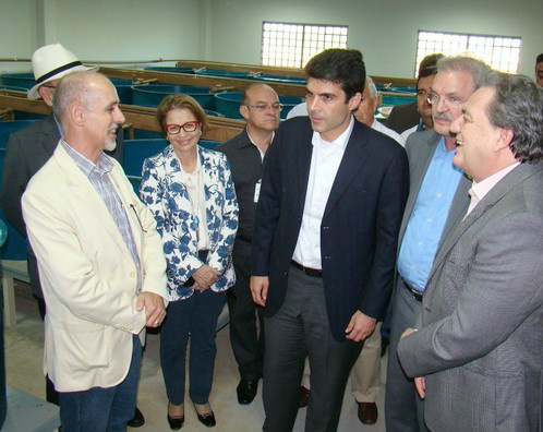 Ministro da Pesca visita Laboratório de Piscicultura da Embrapa em Dourados
