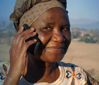 Número de celulares em uso no mundo passou de 7 bilhões. Foto: UIT
