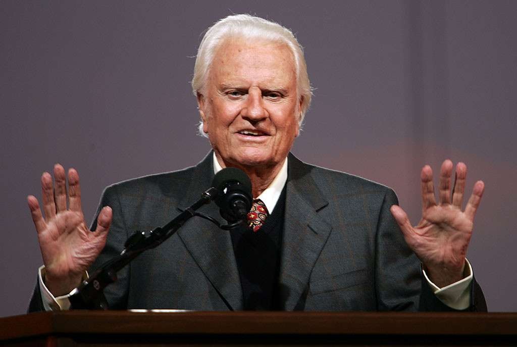 Morre Billy Graham, o guru dos presidentes americanos, aos 99 anos Graham encerrou oficialmente sua carreira religiosa em junho de 2005