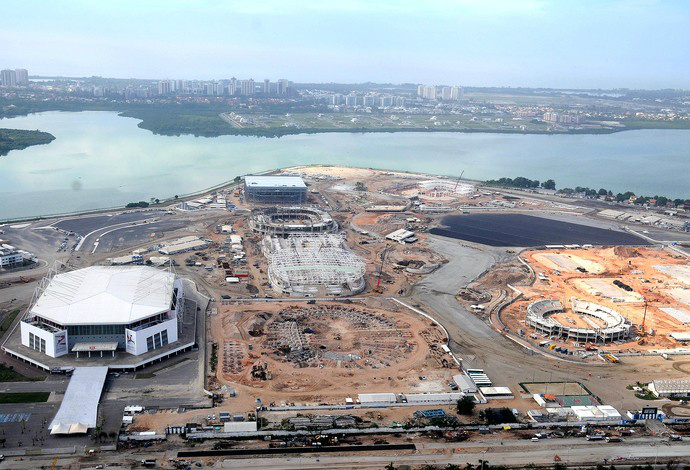 Obras para Olimpíadas e Paralimpíadas estão dentro do prazo, diz prefeito do Rio