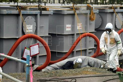 A Tepco despejou ontem no Oceano Pacífico aproximadamente 8,85 milhões de becquerels de água da chuva contaminada. EFE/Arquivo