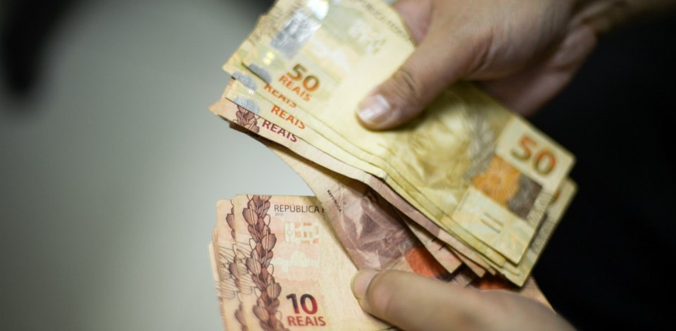 Consulta a lote residual do Imposto de Renda já está disponível Valor será liberado nesta terça-feira (15) para mais de 257 mil pessoas - Foto: Marcello Casal Jr./Agência Brasil