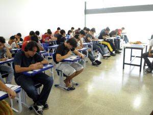 Professores dão dicas para uma boa redação no Enem Professores dão dicas para uma boa redação no Enem