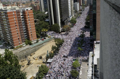 Crise na Venezuela começou com protesto de estudantes