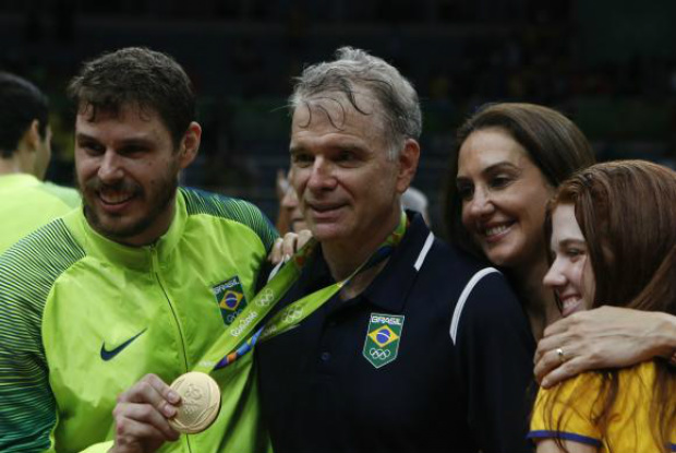 Bernardinho será substituido pelo ex-jogador da seleção Renan Dal Zotto / Foto: Fernando Frazão/Agência Brasil