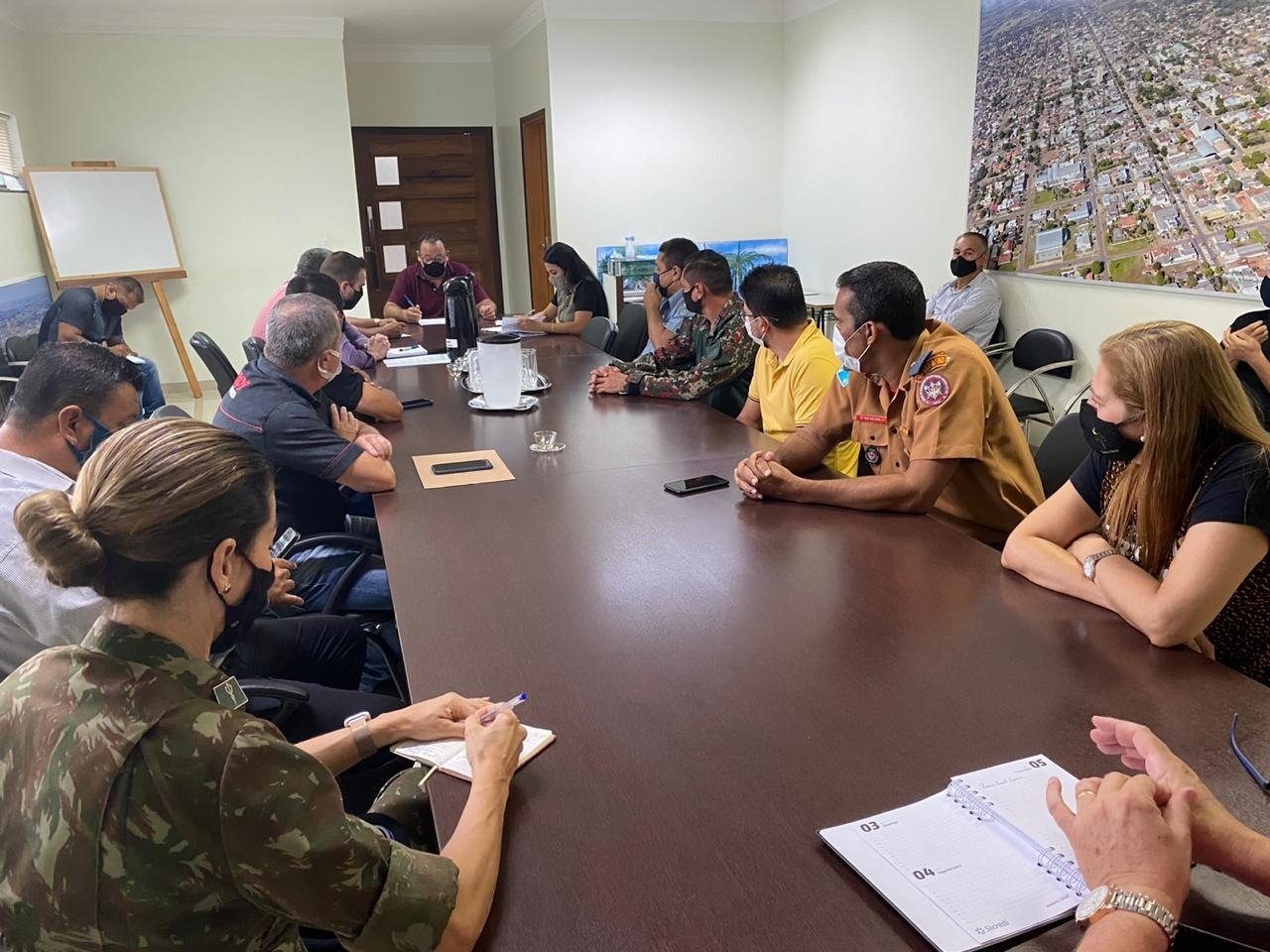 Prefeitura revoga decreto que limitava funcionamento de estabelecimentos