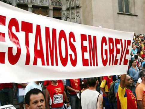 Amambai está em greve Amambai está em greve
