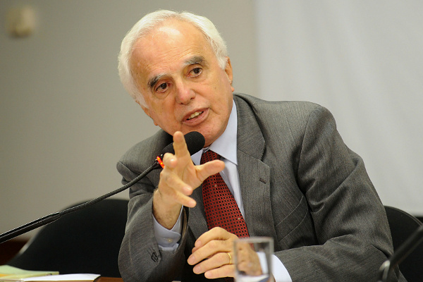  O embaixador Samuel Pinheiro Guimarães acompanhou as eleições na Venezuela (Foto: Wilson Dias/ABr) 