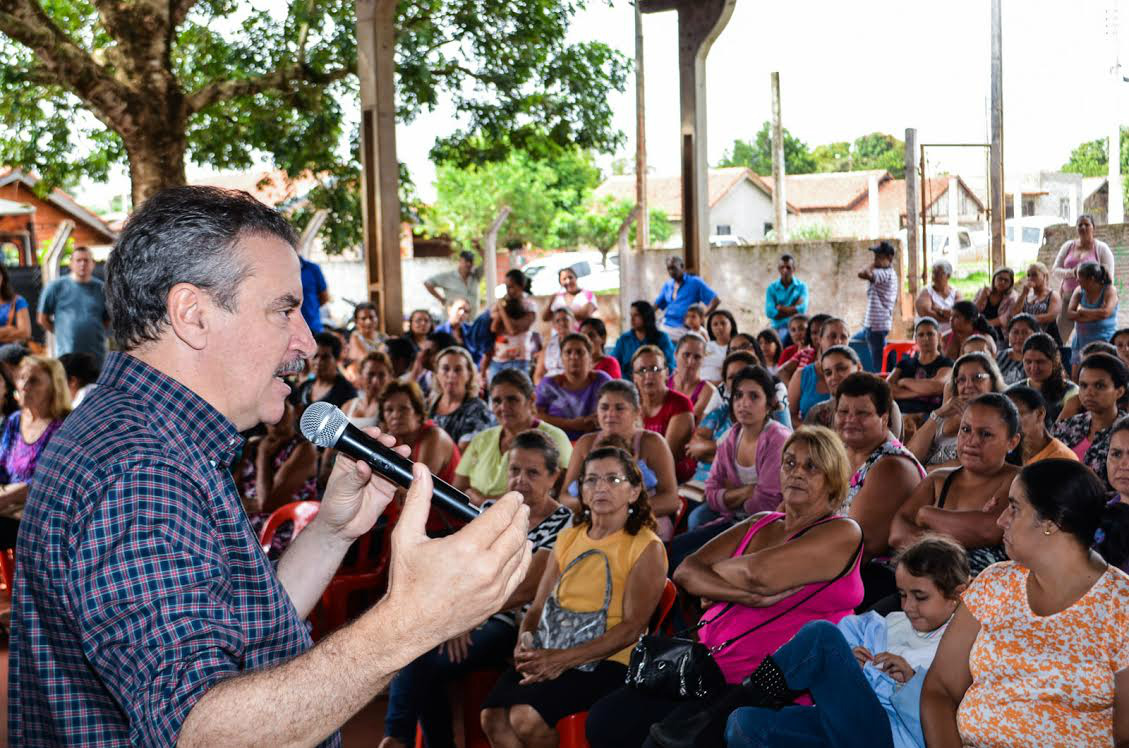 220 mulheres de Maracaju são atendidas pelo Grupo Onça Pintada Nem a chuva que atingiu a cidade atrapalhou a ação, que contou com a participação de 220 mulheres.