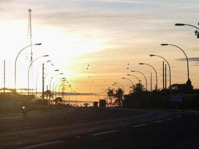 Sexta-feira será de calor de 33°C e pancadas de chuva em MS Em Campo Grande a temperatura máxima será de 31°C. Pode chover no período da tarde. (Foto: Paulo Francis)