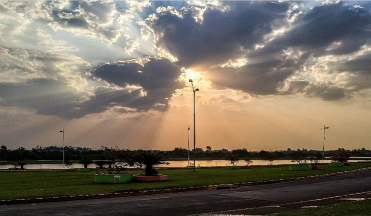 Instabilidades se mantém nesta sexta-feira, com possibilidade de chuva Foto: Geone Bernardo