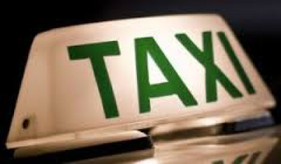 A briga aconteceu no ponto de táxi nº 03, localizado na avenida Pedro Manvailer, em frente a lojas Veneza / Foto: Ilustrativa