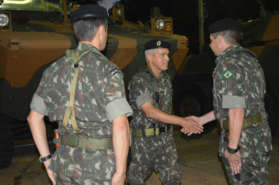 17º RC Mec realiza troca de comando nessa quinta-feira (12) Rovian Alexandre Janjar assume o comando do 17º RC Mec / Foto: Moreira Produções