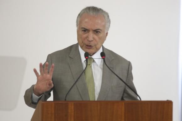 Temer anunciará criação do Ministério de Segurança Pública na segunda-feira Temer disse que o novo ministério vai promover reuniões permanentes com governadores e secretários de segurança Arquivo/Antonio Cruz/Agência Brasil