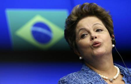 Presidente Dilma Rousseff durante coletiva de imprensa após reunião de cúpula entre União Europeia e Brasil, em Bruxelas